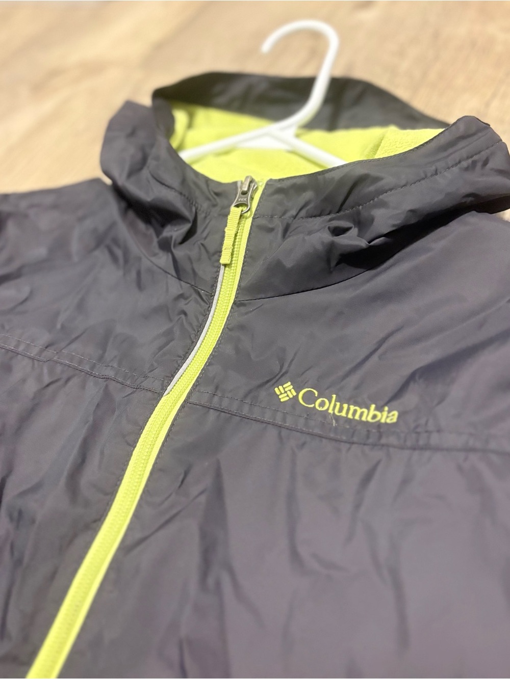 Columbia Kids Hooded Rain Jacket - Charcoal with Lime